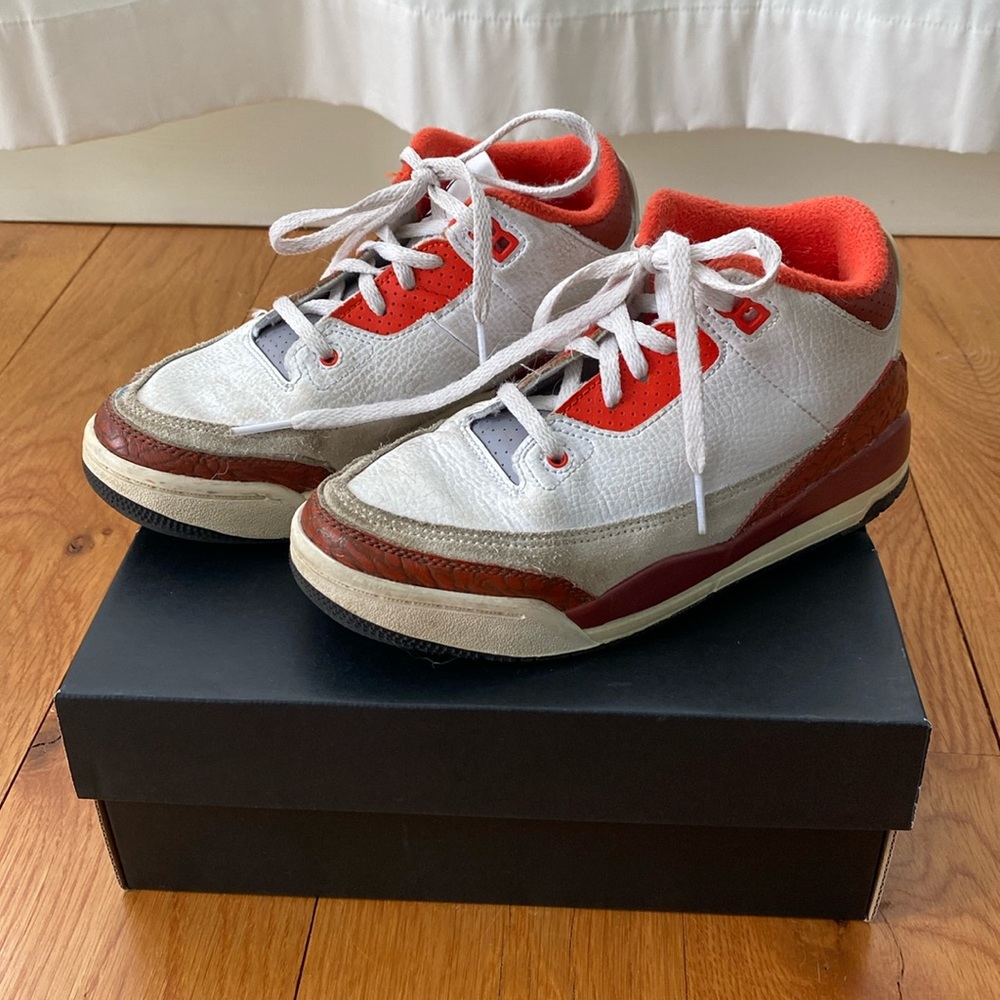 Used Jordan 3 Retro.  Size 2